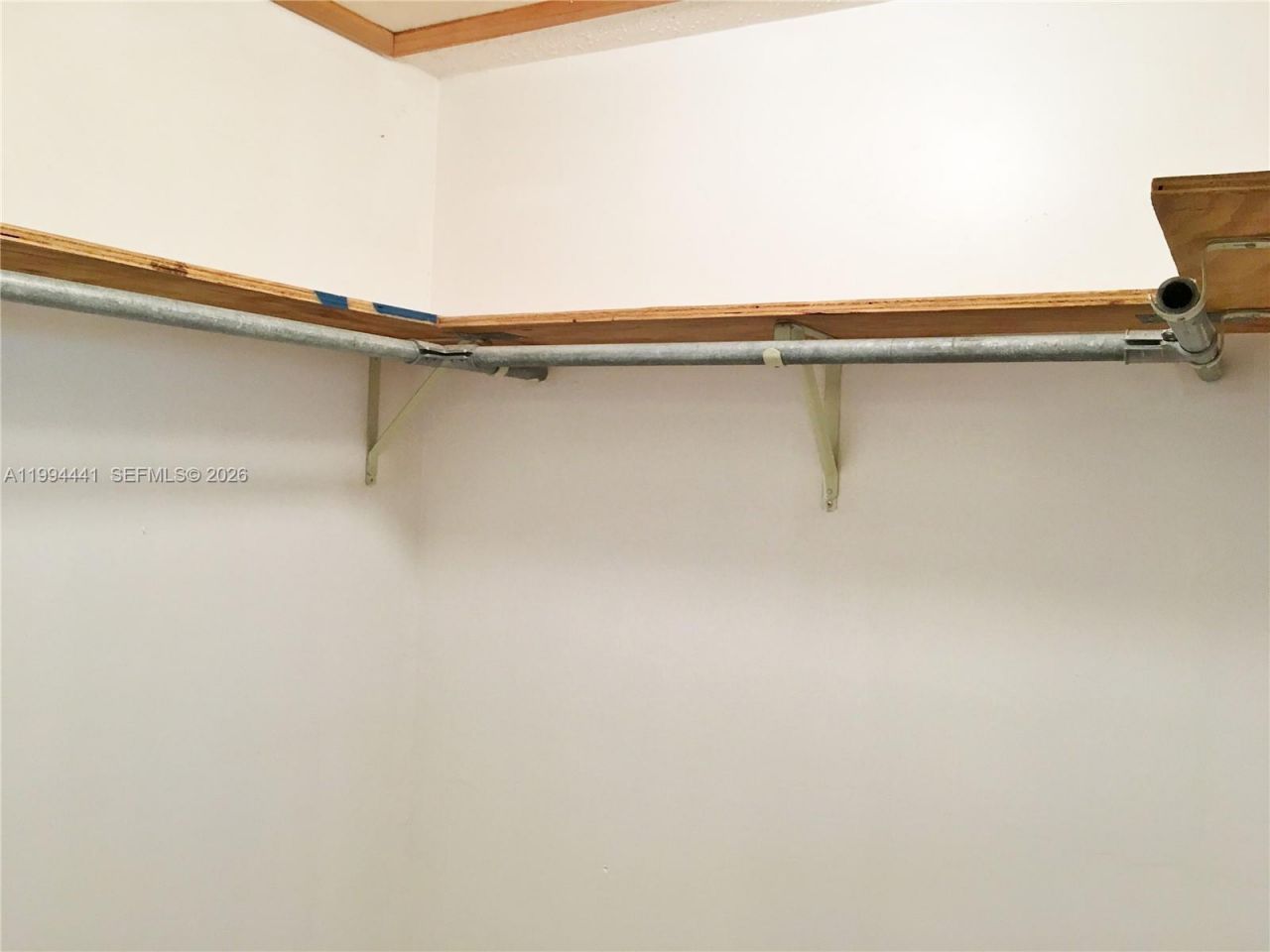 5831 SW 62nd St, Unit WEST, Miami, FL 33143 Photo