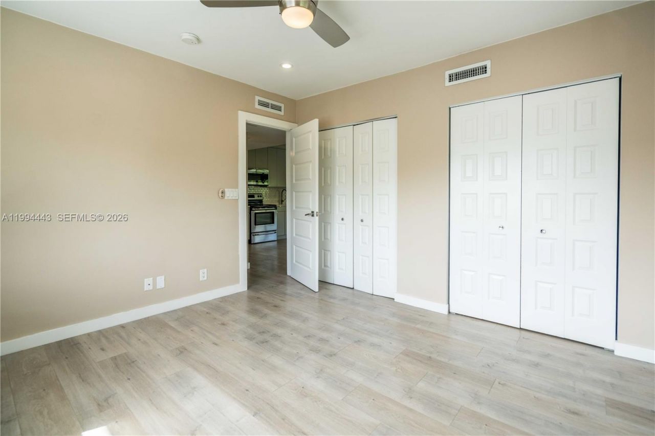 2400 NE 26th St, Unit 5, Fort Lauderdale, FL 33305 Photo