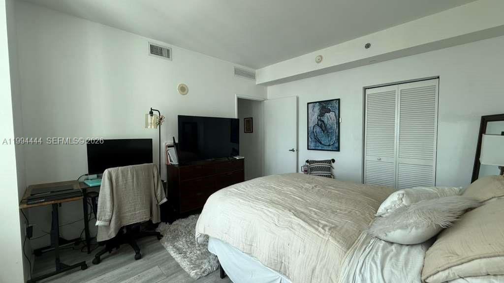 951 Brickell Ave , Unit 3002, Miami, FL 33131 Photo