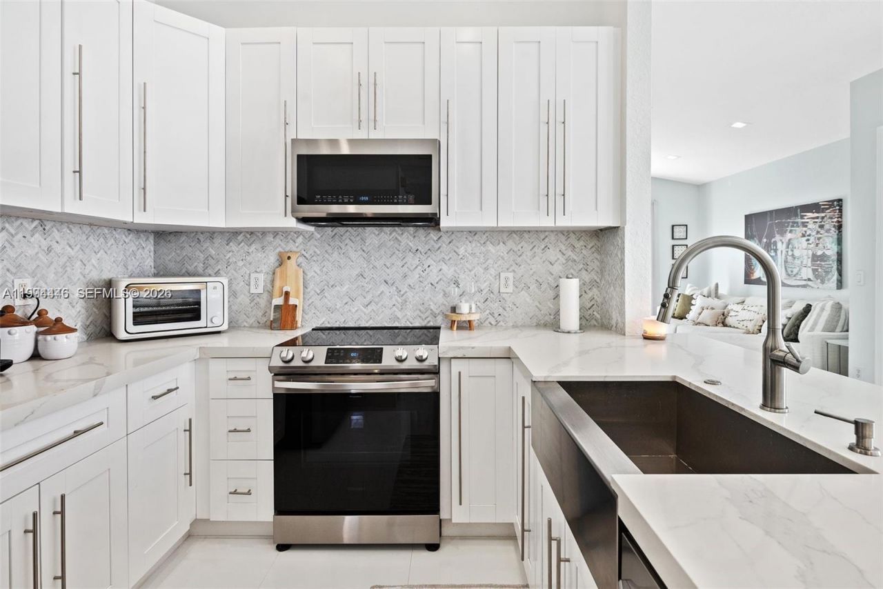 18755 SW 27th Ct , Unit none, Miramar, FL 33029 Photo