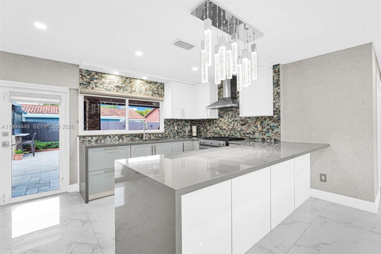 4225 SW 133rd Ct , Miami, FL 33175 Photo