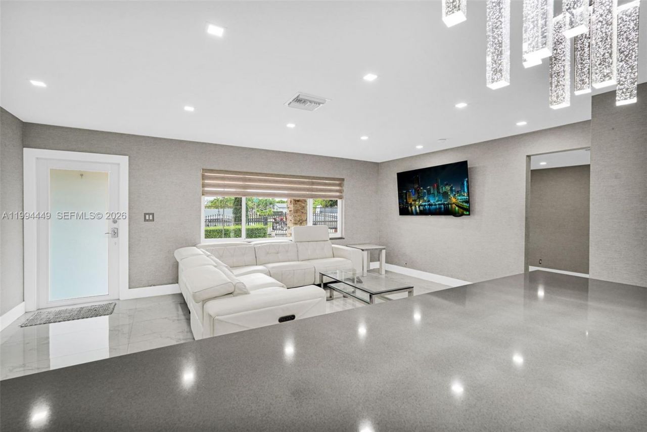 4225 SW 133rd Ct , Miami, FL 33175 Photo