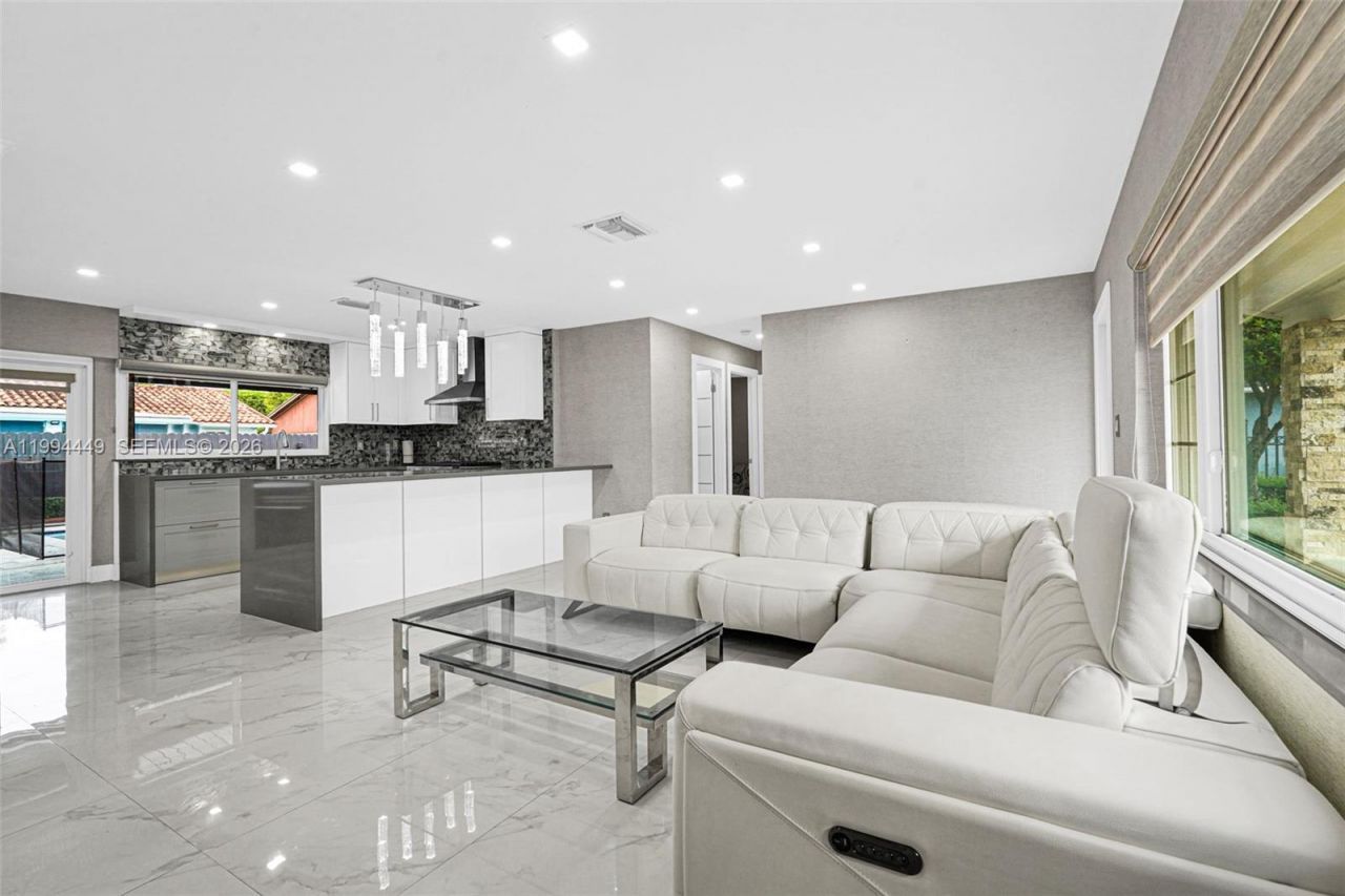 4225 SW 133rd Ct , Miami, FL 33175 Photo