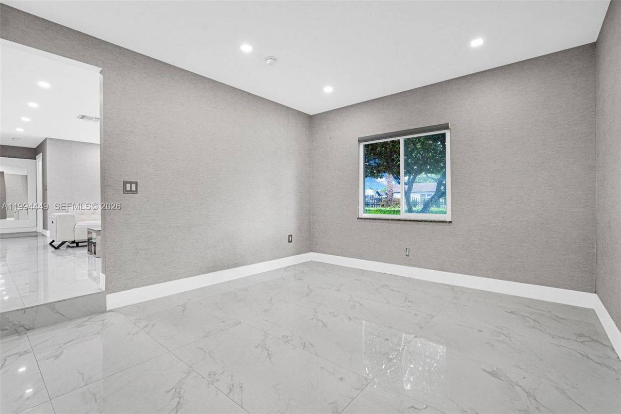 4225 SW 133rd Ct , Miami, FL 33175 Photo