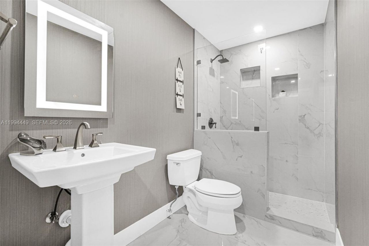 4225 SW 133rd Ct , Miami, FL 33175 Photo