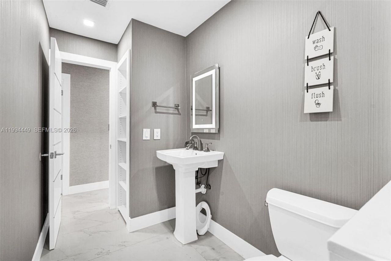 4225 SW 133rd Ct , Miami, FL 33175 Photo