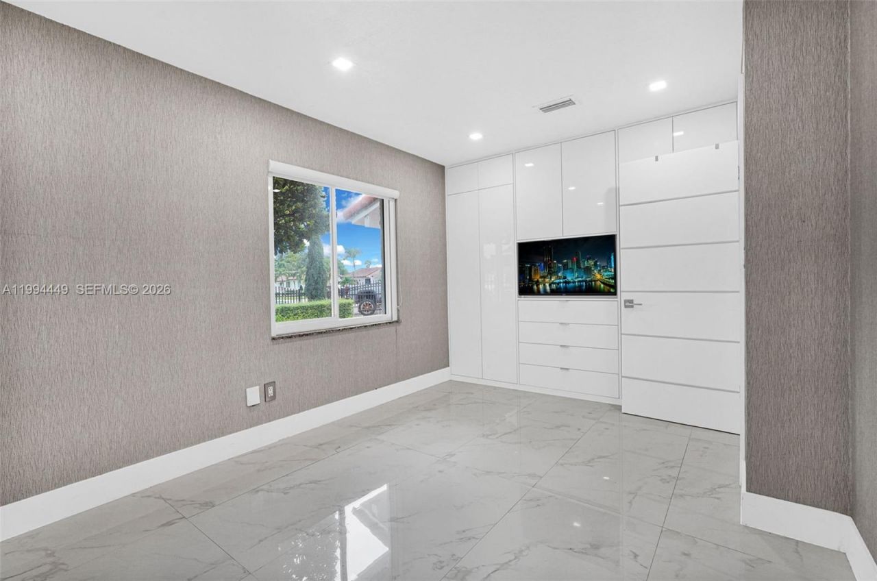 4225 SW 133rd Ct , Miami, FL 33175 Photo