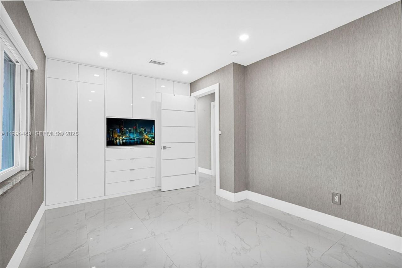 4225 SW 133rd Ct , Miami, FL 33175 Photo