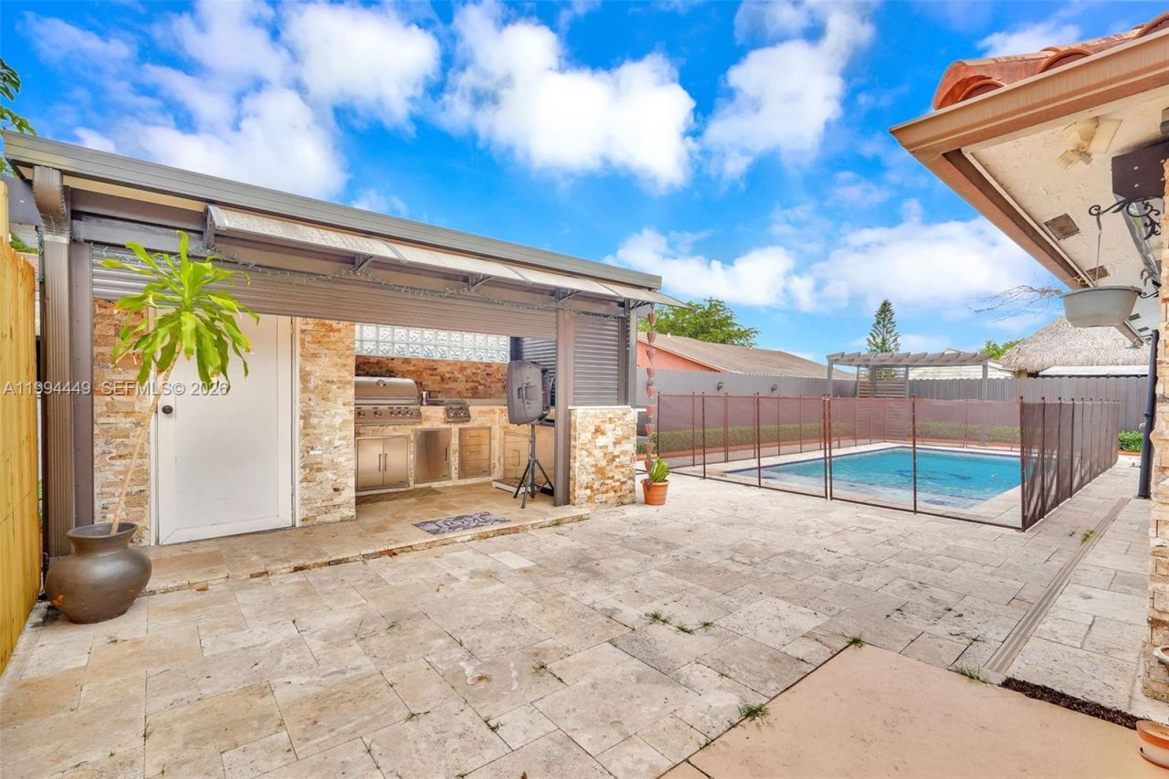 4225 SW 133rd Ct , Miami, FL 33175 Photo