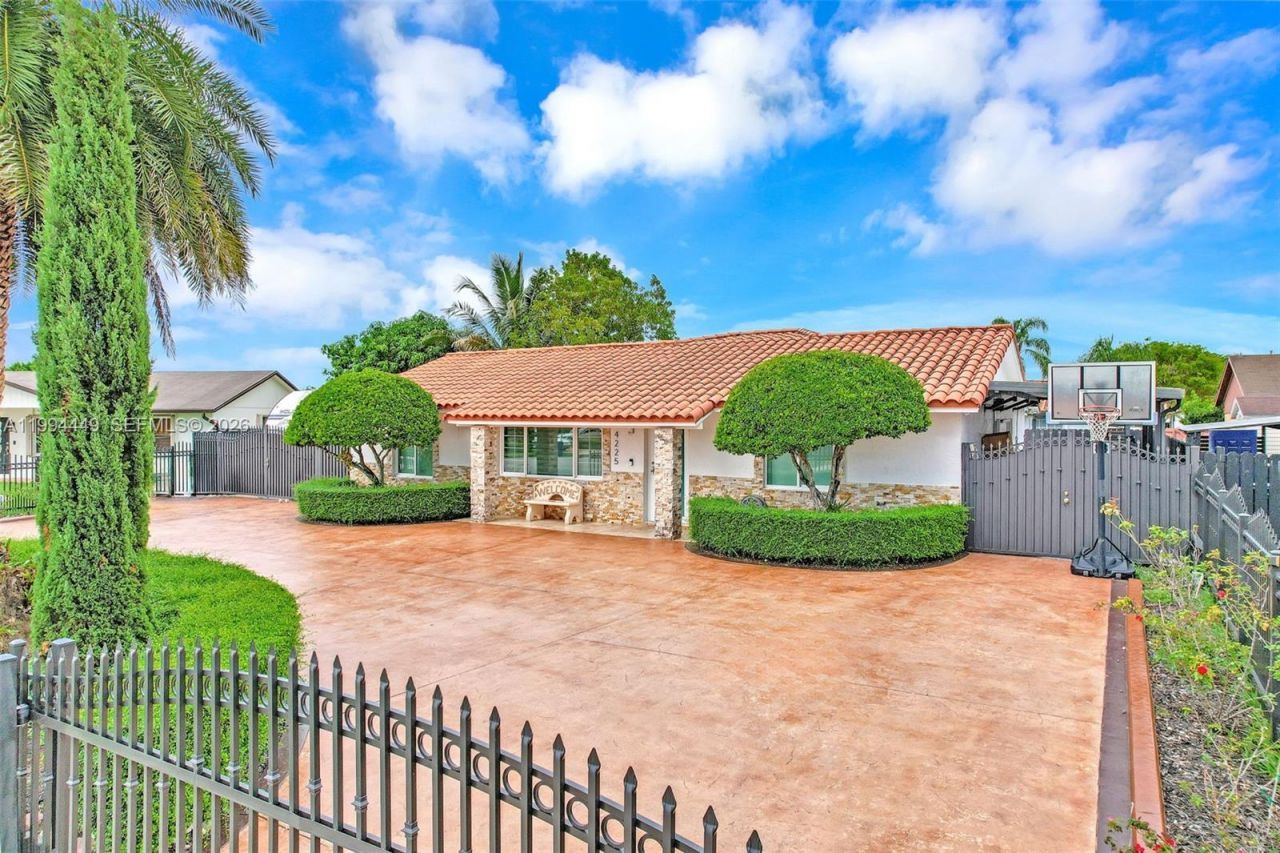 4225 SW 133rd Ct , Miami, FL 33175 Photo