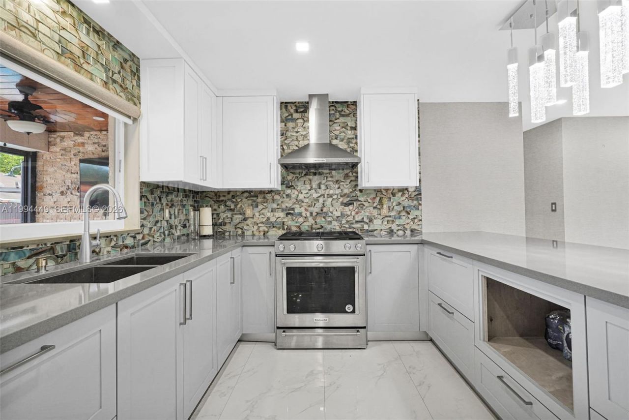 4225 SW 133rd Ct , Miami, FL 33175 Photo