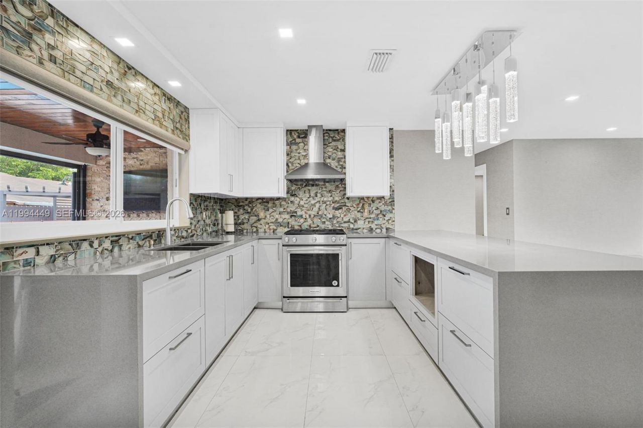 4225 SW 133rd Ct , Miami, FL 33175 Photo