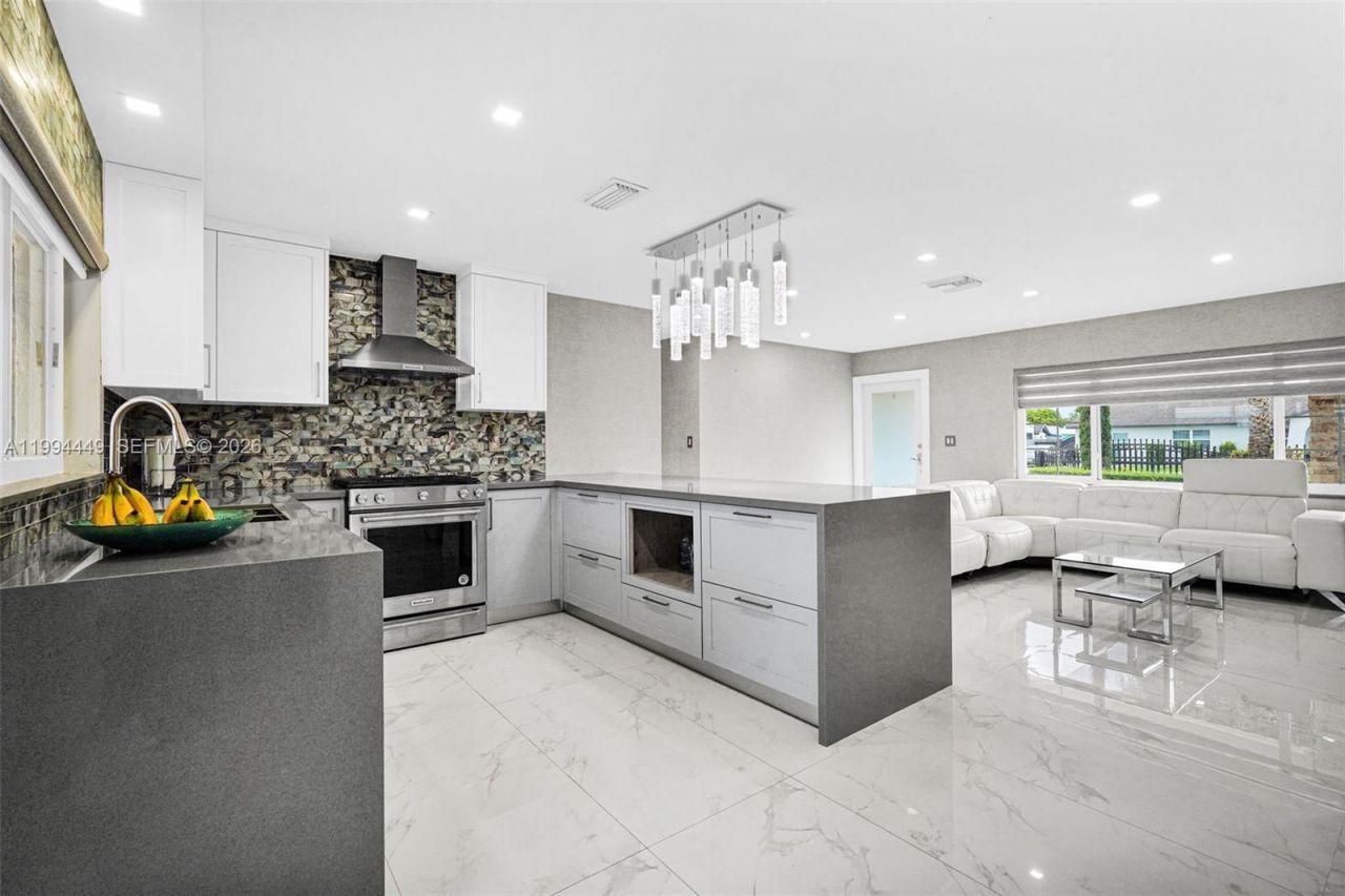 4225 SW 133rd Ct , Miami, FL 33175 Photo