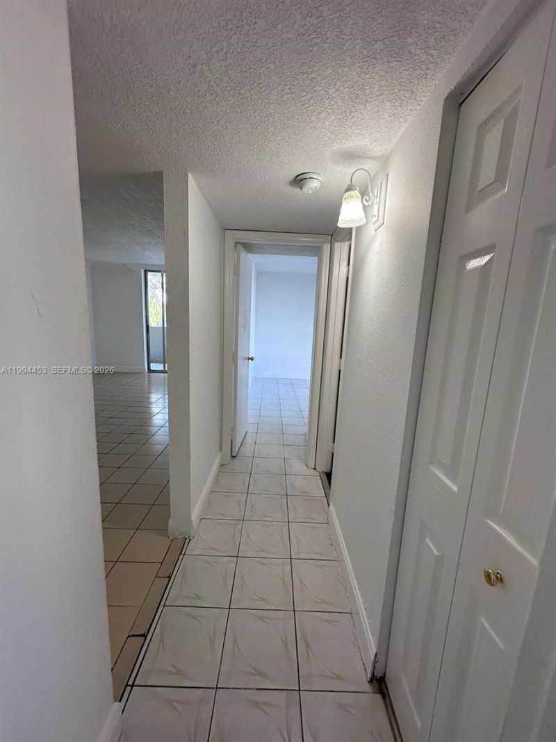 10000 NW 80th Ct , Unit 2521, Hialeah Gardens, FL 33016 Photo
