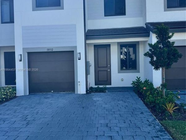 18945 SW 344th Ter, Homestead, FL 33034