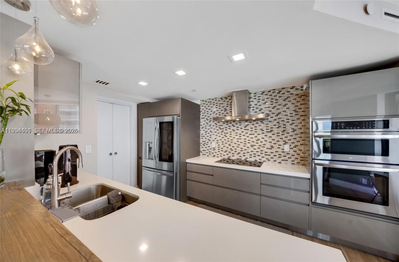 1581 Brickell Ave, Unit 506, Miami, FL 33129 Photo