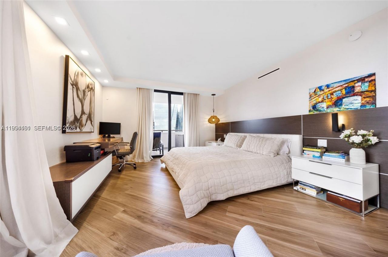 1581 Brickell Ave, Unit 506, Miami, FL 33129 Photo