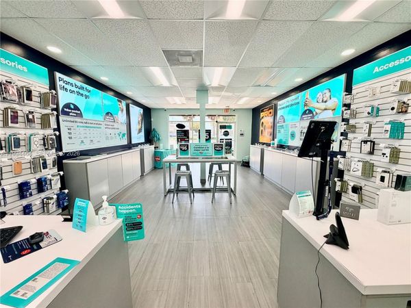 confidential, Hialeah, FL 00000
