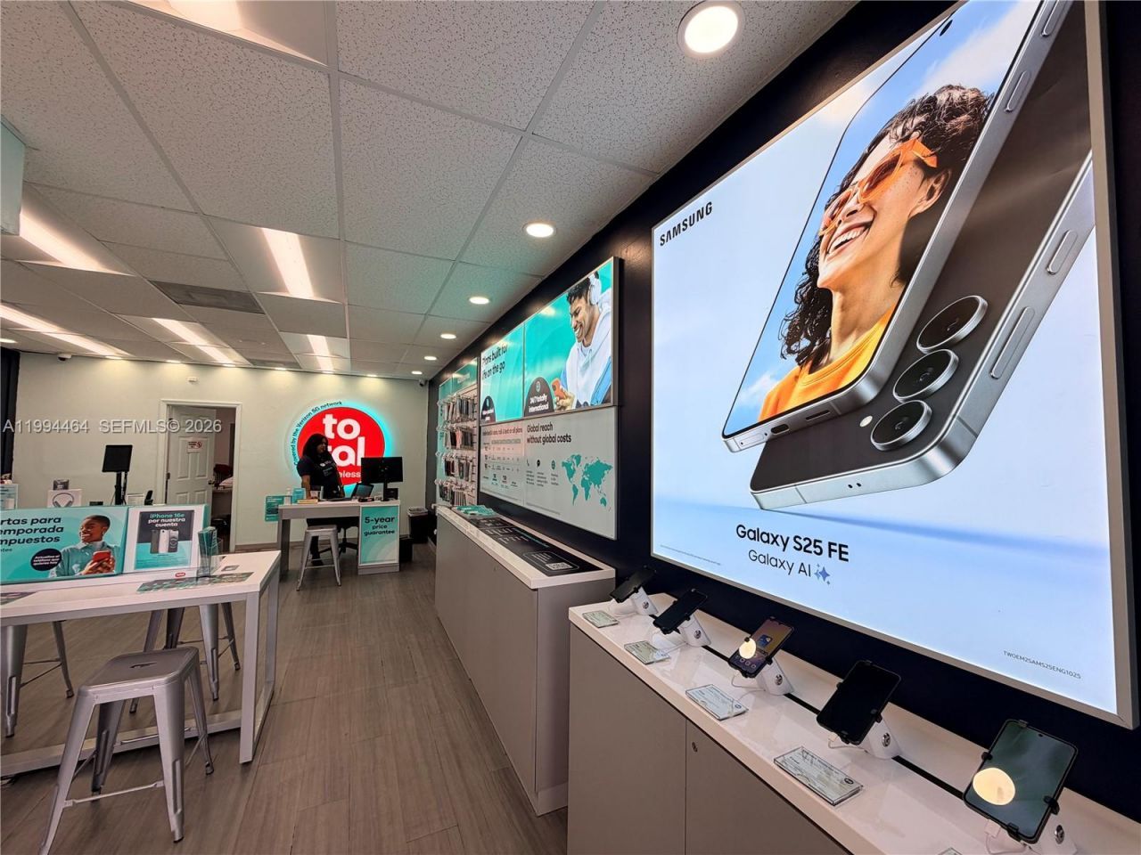Confidential, Hialeah, FL 00000 Photo