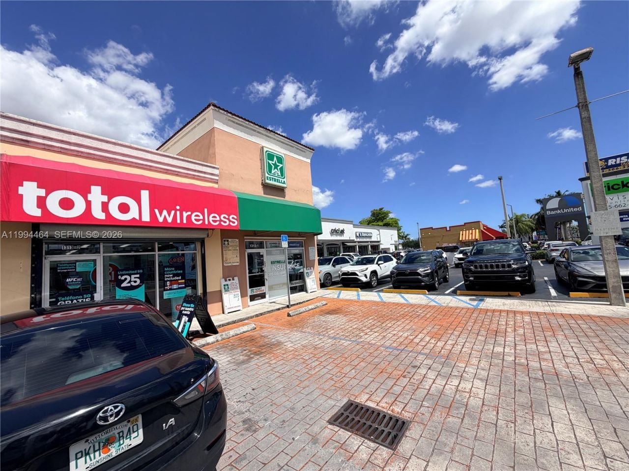 Confidential, Hialeah, FL 00000 Photo