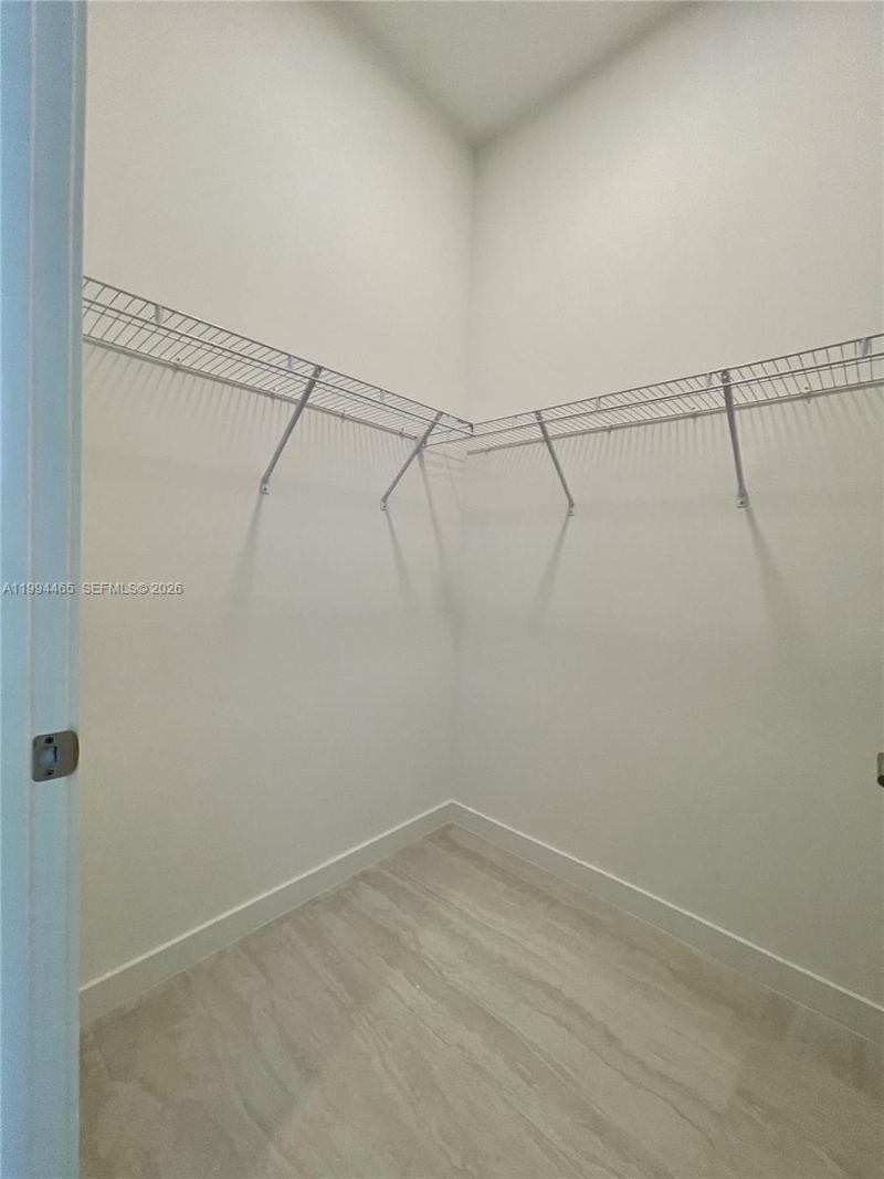 77 SE 5th, Unit 1213, Miami, FL 33131 Photo