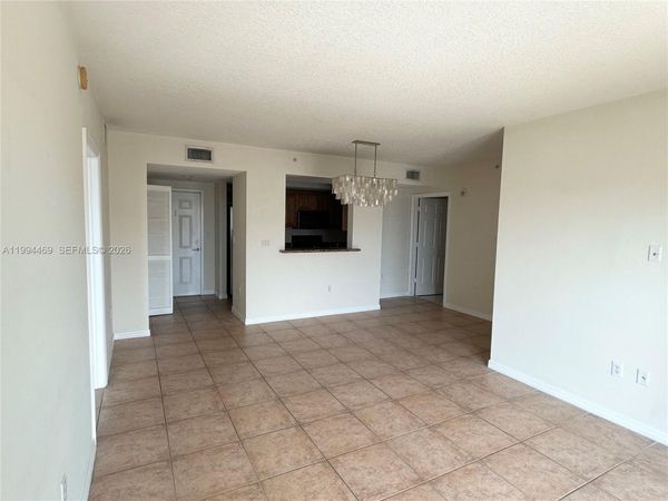 4242 NW 2nd St , Unit 1412, Miami, FL 33126
