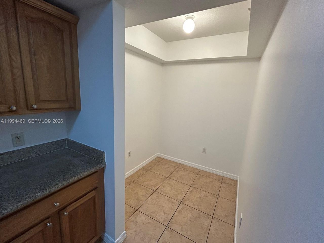 4242 NW 2nd St , Unit 1412, Miami, FL 33126 Photo