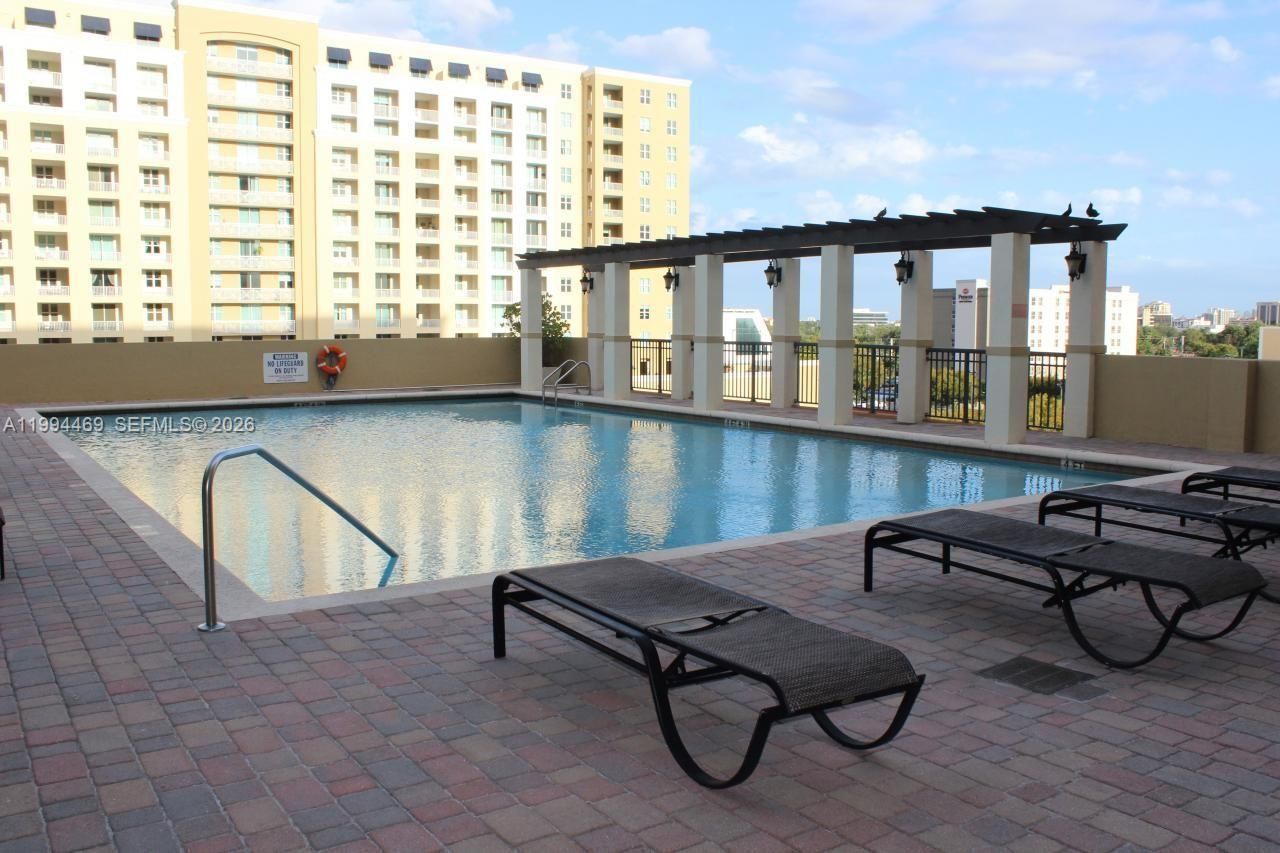 4242 NW 2nd St , Unit 1412, Miami, FL 33126 Photo