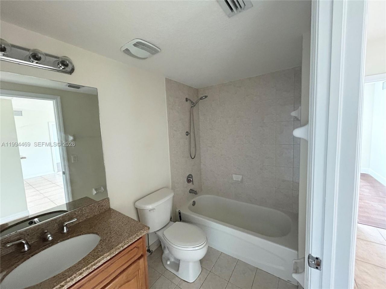 4242 NW 2nd St , Unit 1412, Miami, FL 33126 Photo
