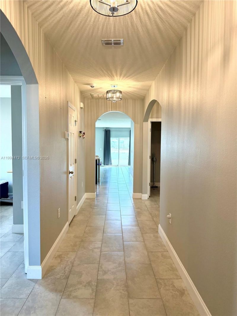 8649 Cobblestone Dr , Unit 8649, Fort Pierce, FL 34945 Photo