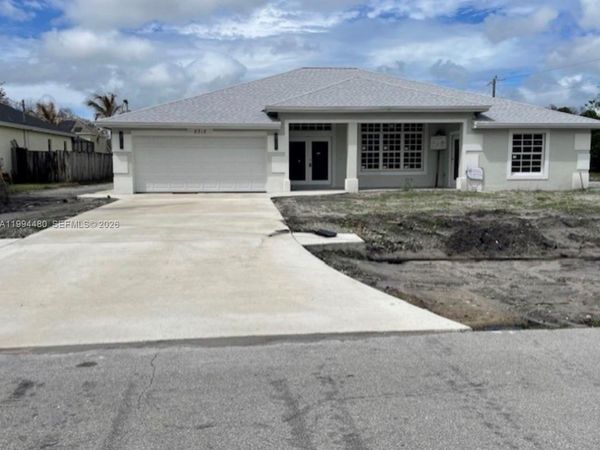 5315 NW Milner Dr, Port St. Lucie, FL 34983