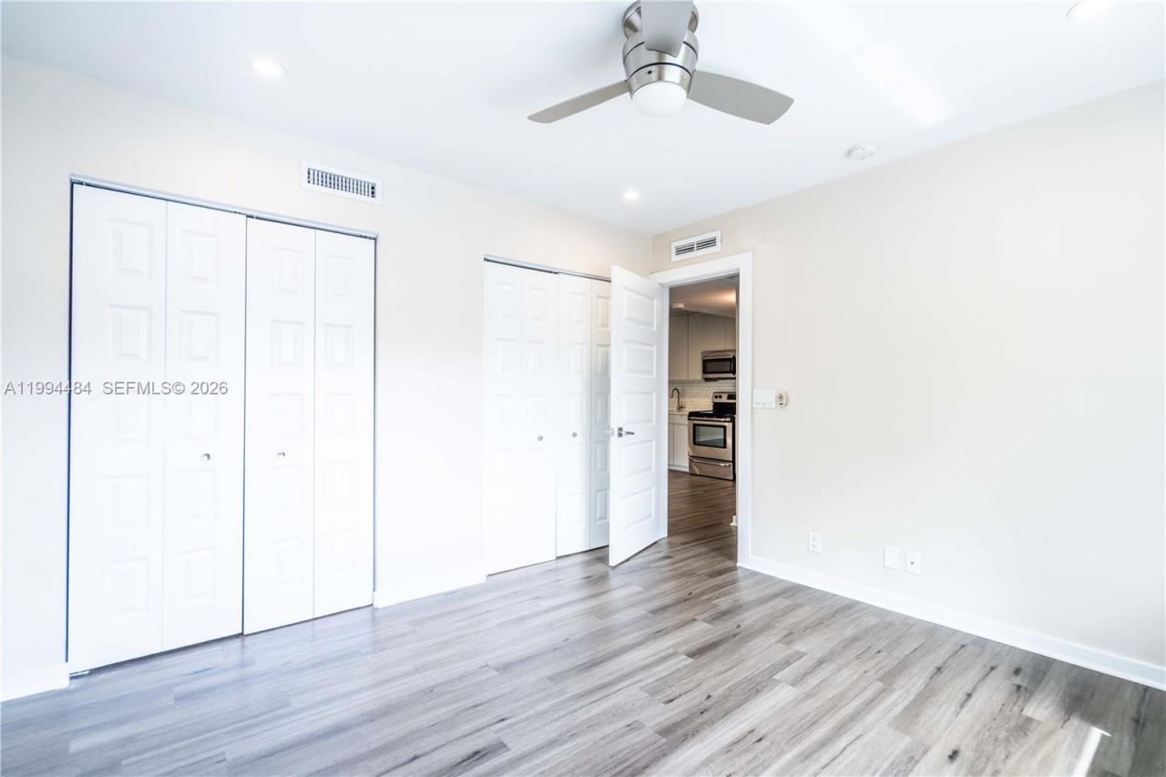 2400 NE 26th St, Unit 6, Fort Lauderdale, FL 33305 Photo