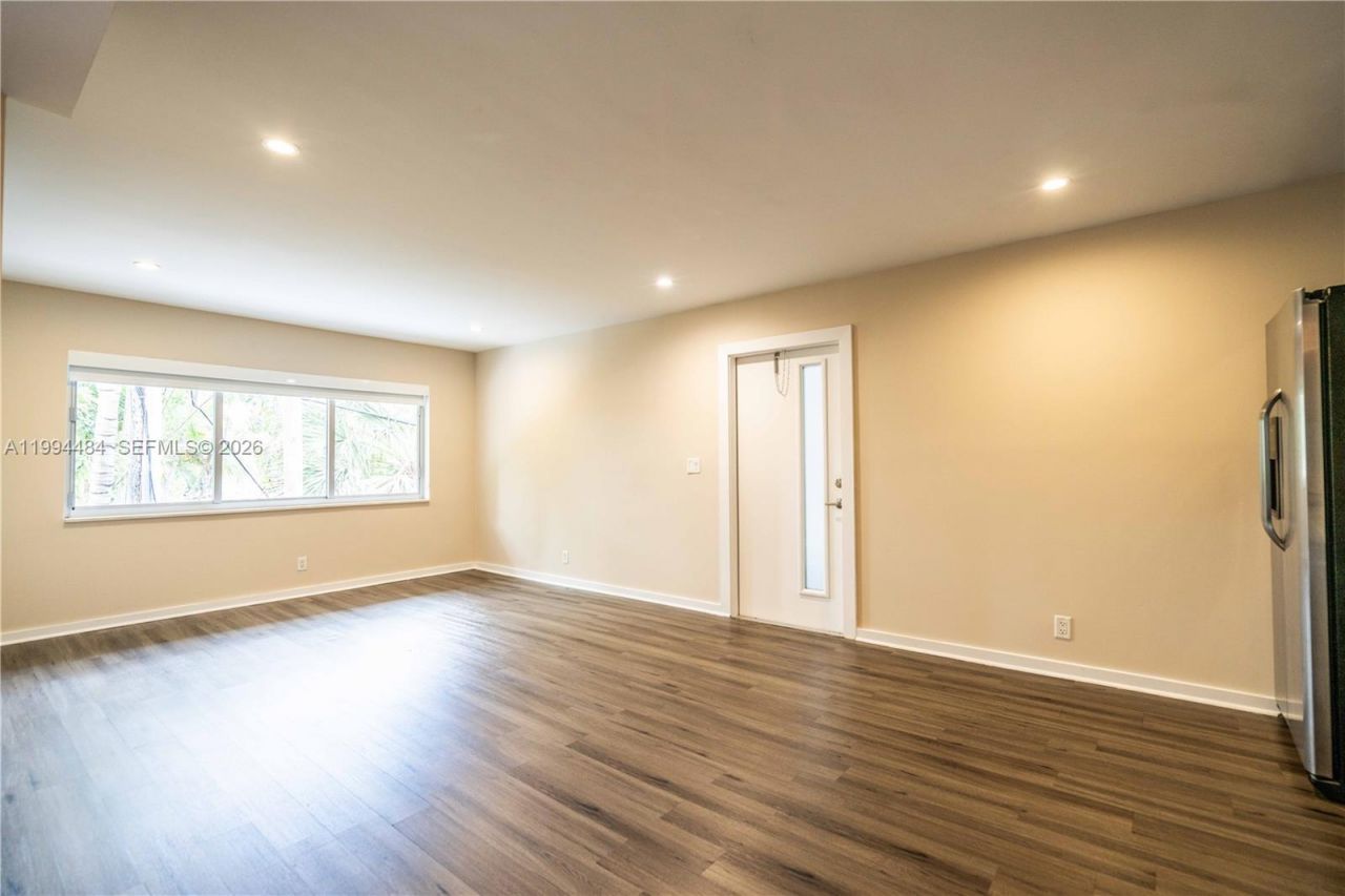 2400 NE 26th St, Unit 6, Fort Lauderdale, FL 33305 Photo