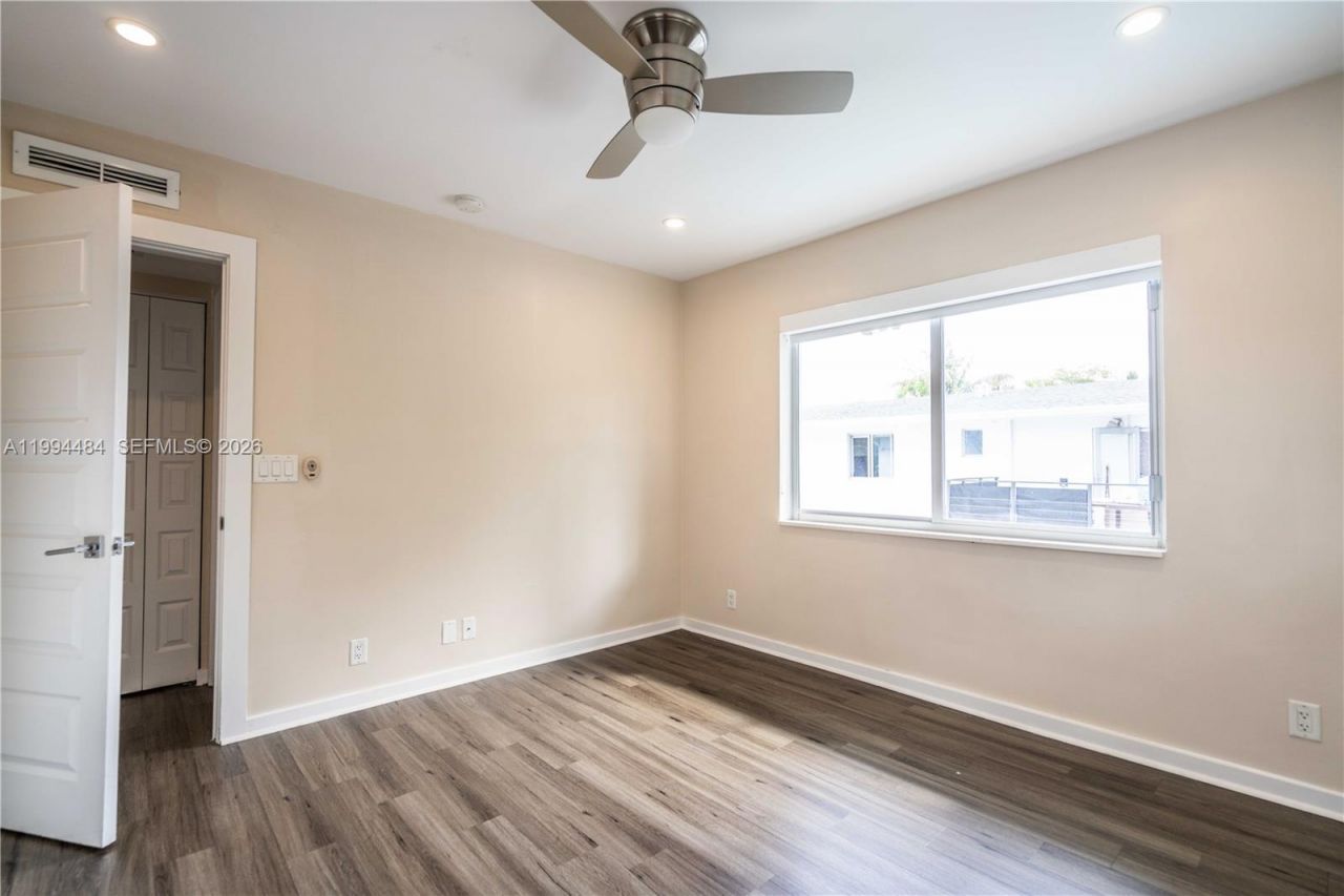 2400 NE 26th St, Unit 6, Fort Lauderdale, FL 33305 Photo