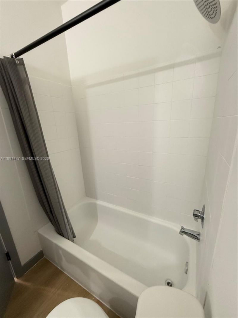 1320 Drexel Ave , Unit 302, Miami Beach, FL 33139 Photo