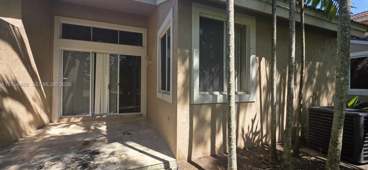 1078 SW 158th Way , Unit 3-3, Pembroke Pines, FL 33027 Photo