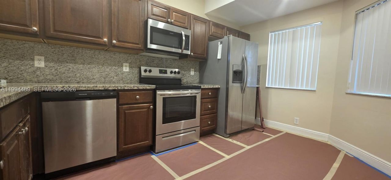 1078 SW 158th Way , Unit 3-3, Pembroke Pines, FL 33027 Photo