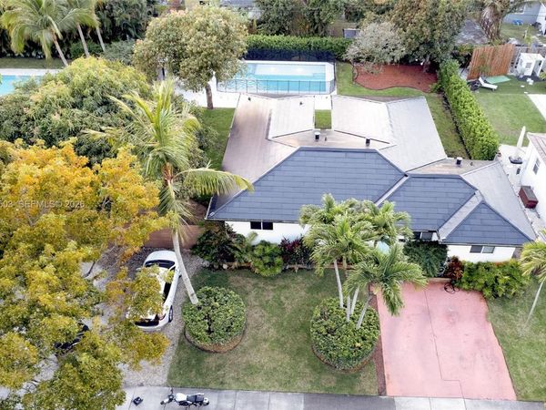 10804 NW 2nd Ave , Miami Shores, FL 33168