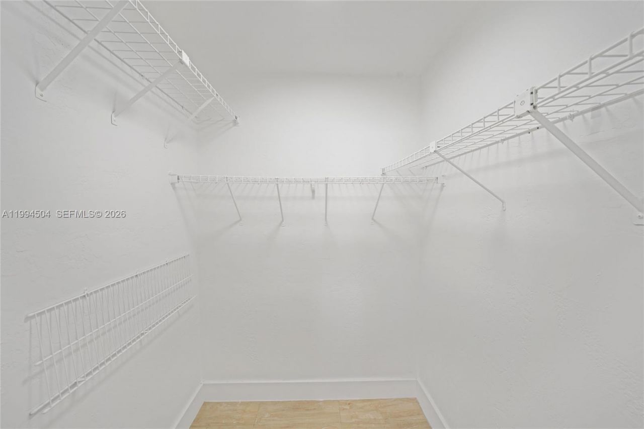 1239 SW 22nd Ave , Miami, FL 33135 Photo