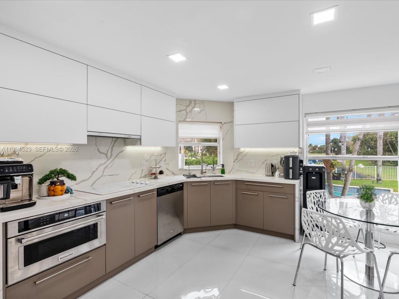 1607 SW 157th Ave, Pembroke Pines, FL 33027 Photo