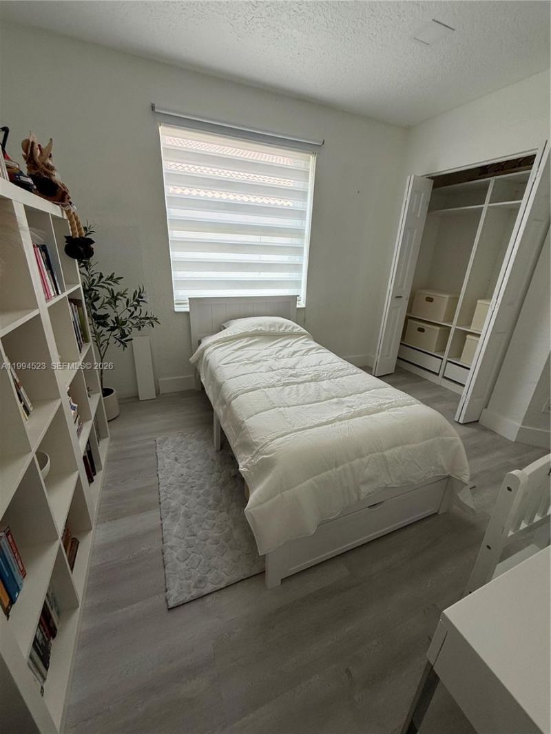 1607 SW 157th Ave, Pembroke Pines, FL 33027 Photo