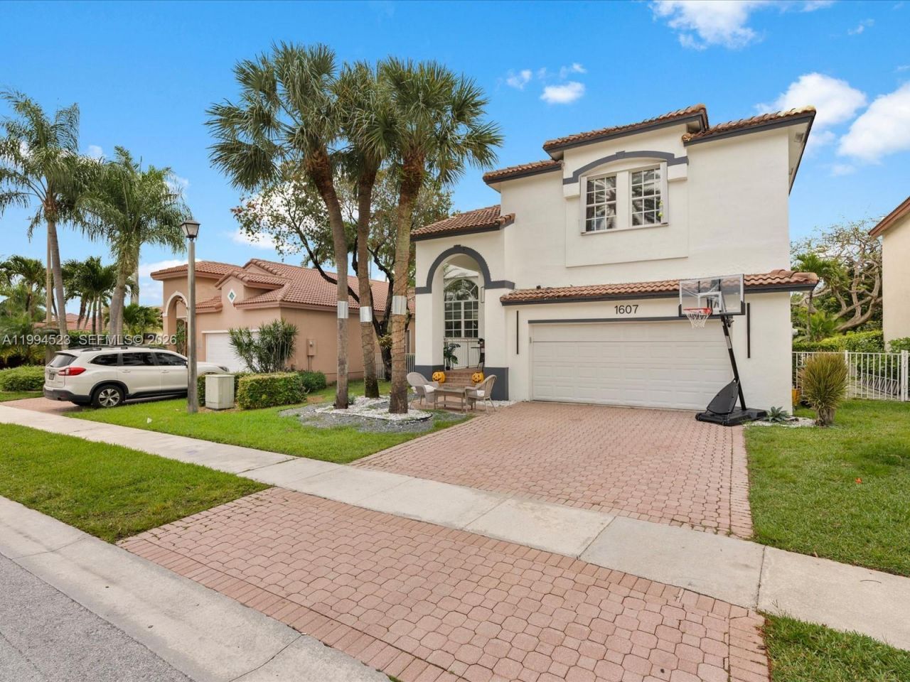 1607 SW 157th Ave, Pembroke Pines, FL 33027 Photo