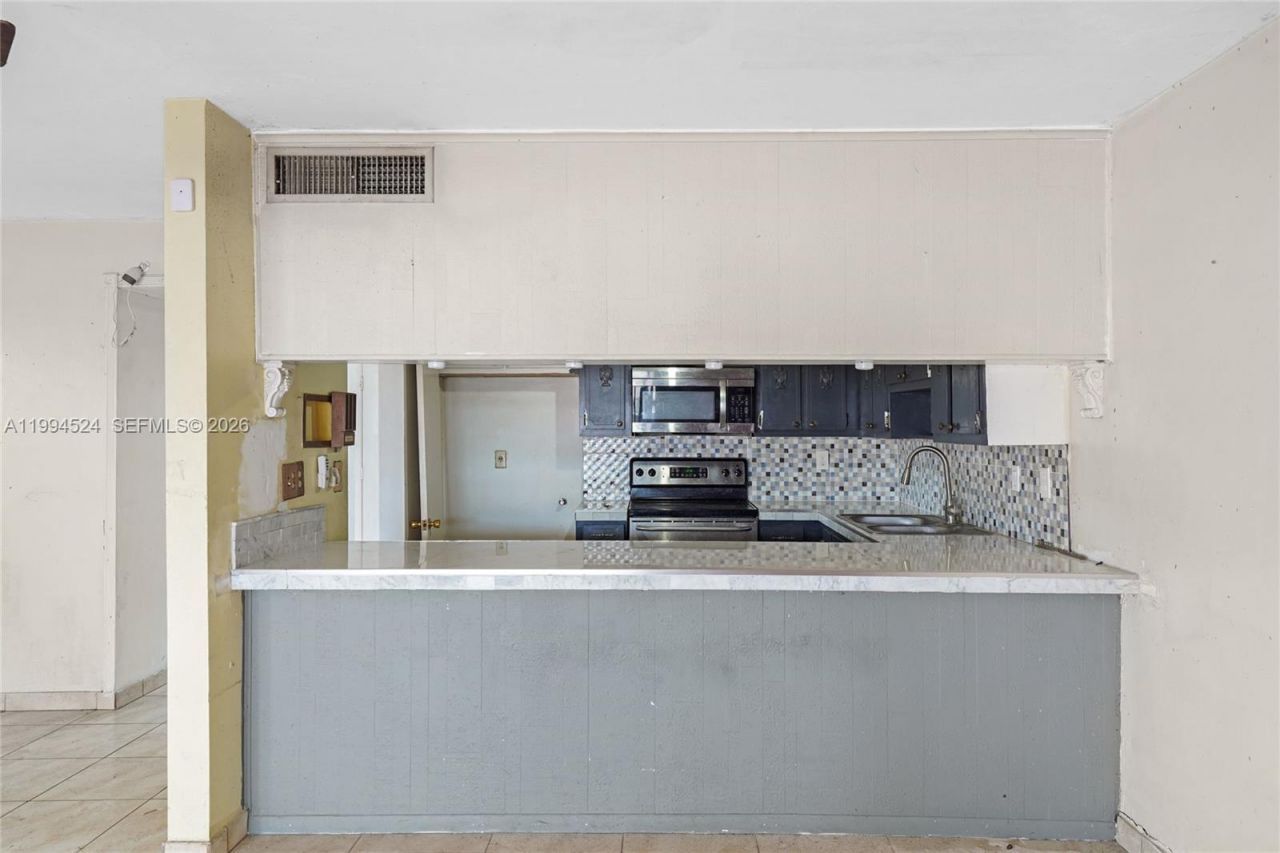 7205 W 2nd Ln , Hialeah, FL 33014 Photo