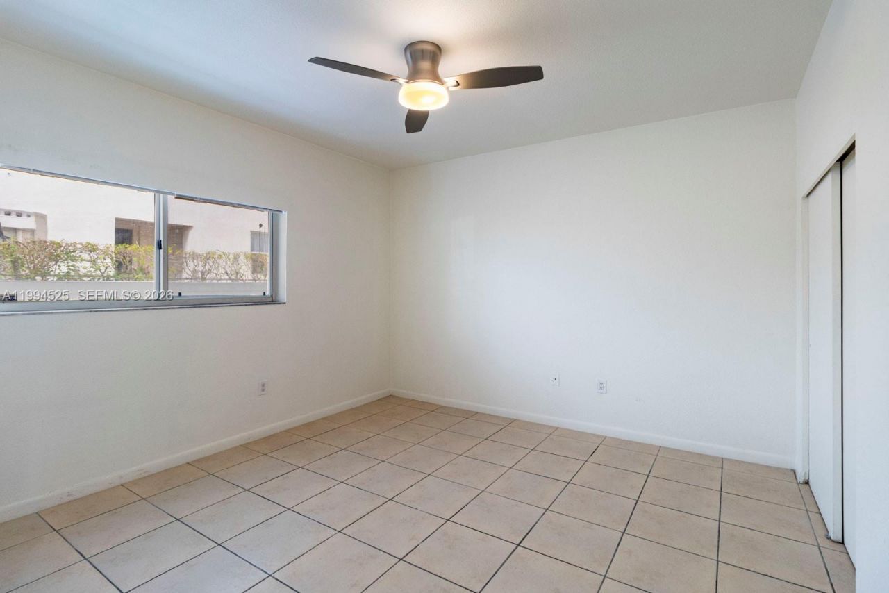 1185 Marseille Dr , Unit 101, Miami Beach, FL 33141 Photo