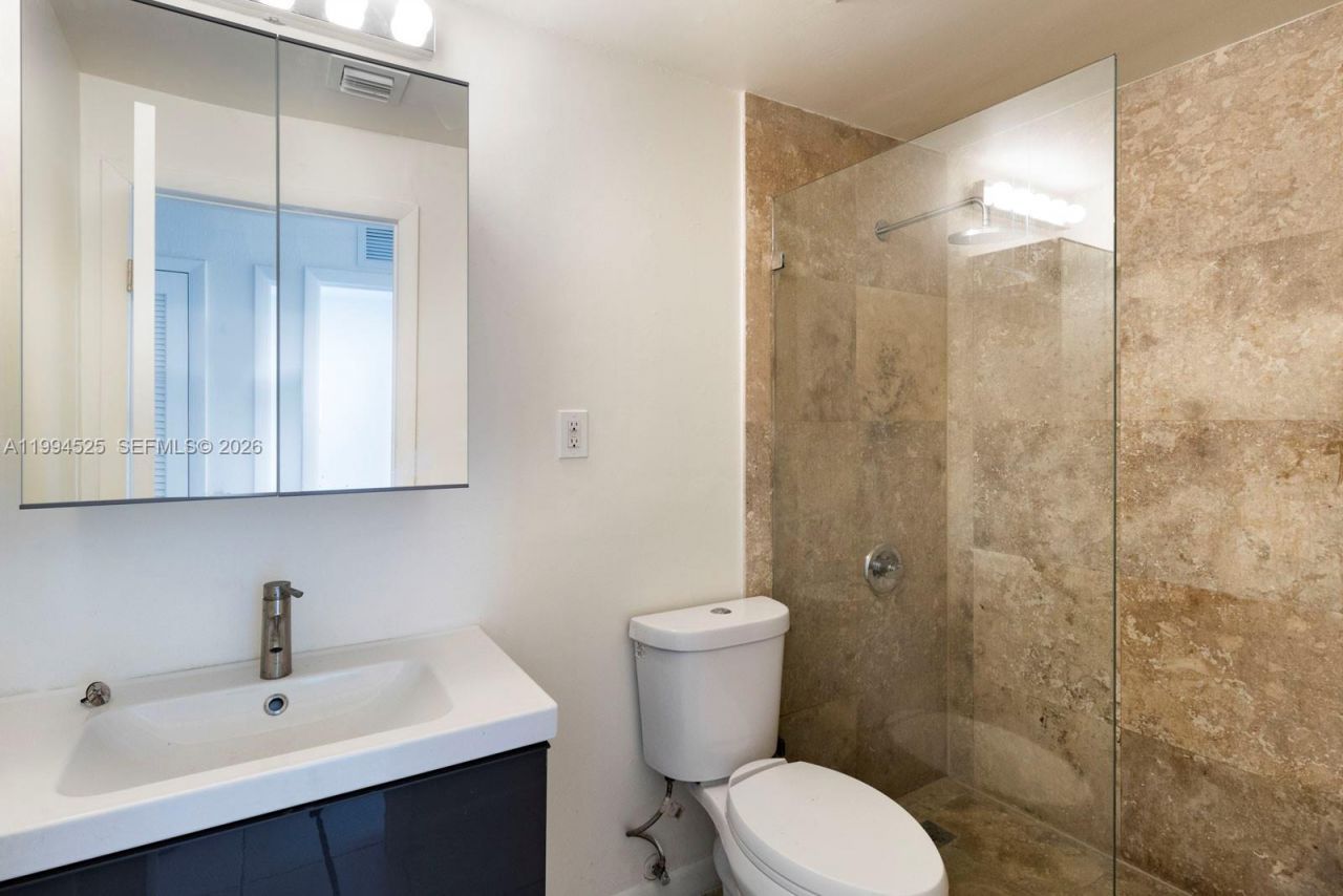 1185 Marseille Dr , Unit 101, Miami Beach, FL 33141 Photo