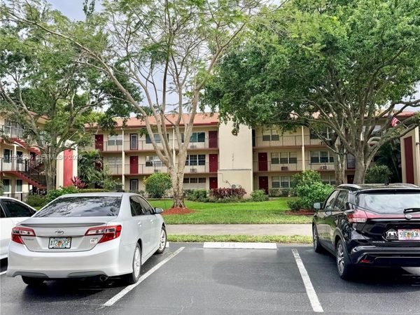 13300 SW 1st St, Unit 104O, Pembroke Pines, FL 33027