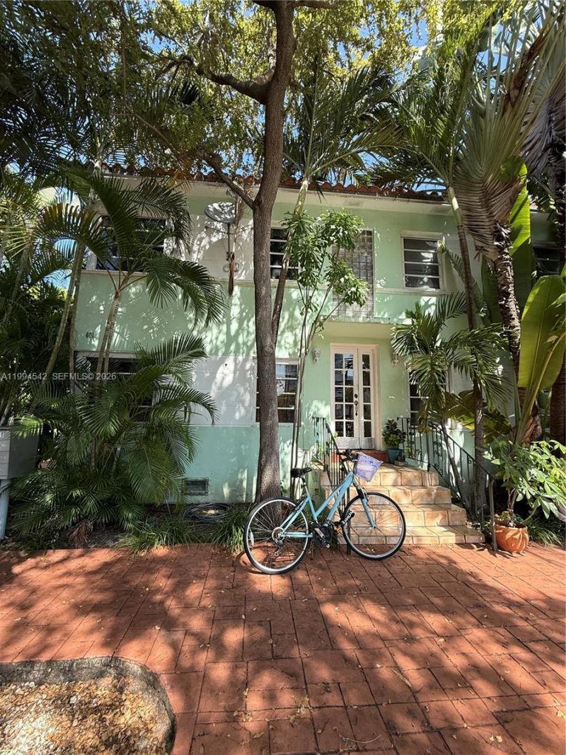 601 Michigan Ave, Unit 3, Miami Beach, FL 33139 Photo