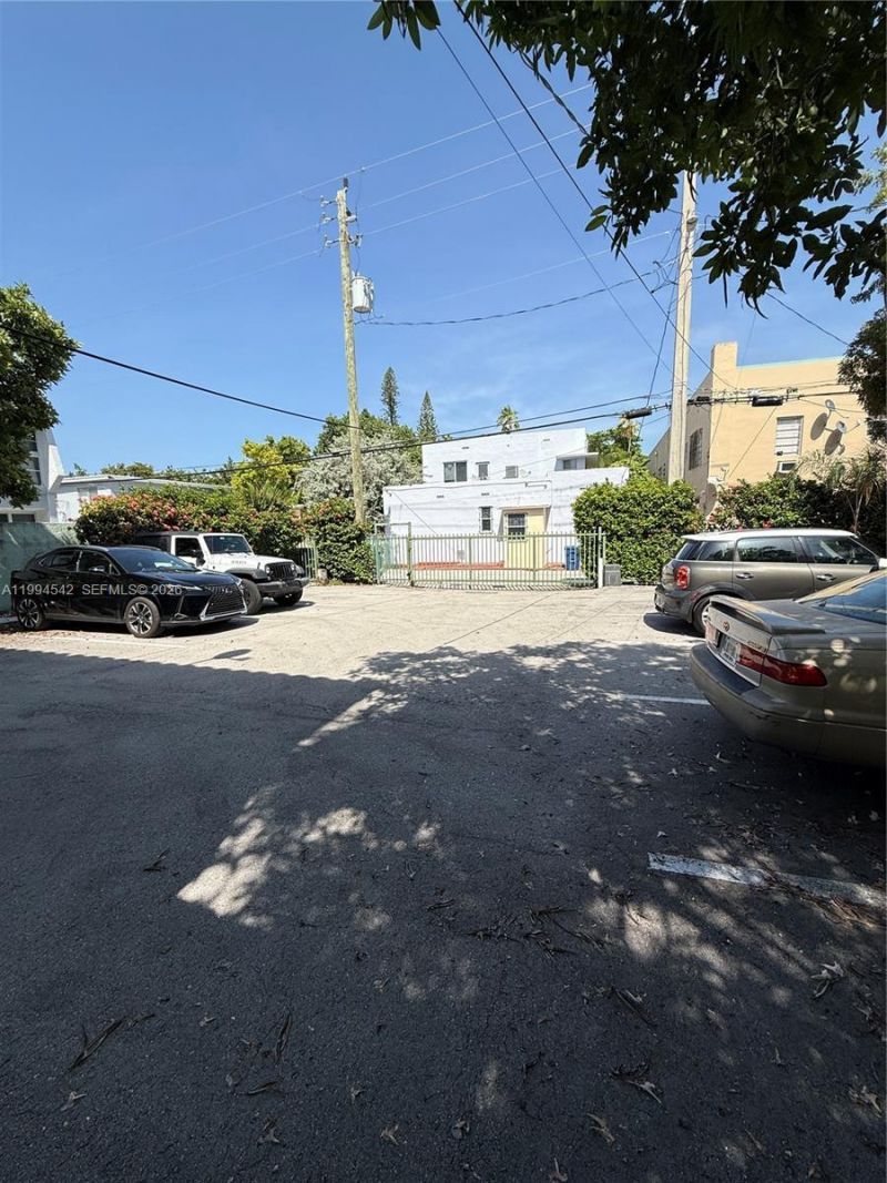 601 Michigan Ave, Unit 3, Miami Beach, FL 33139 Photo