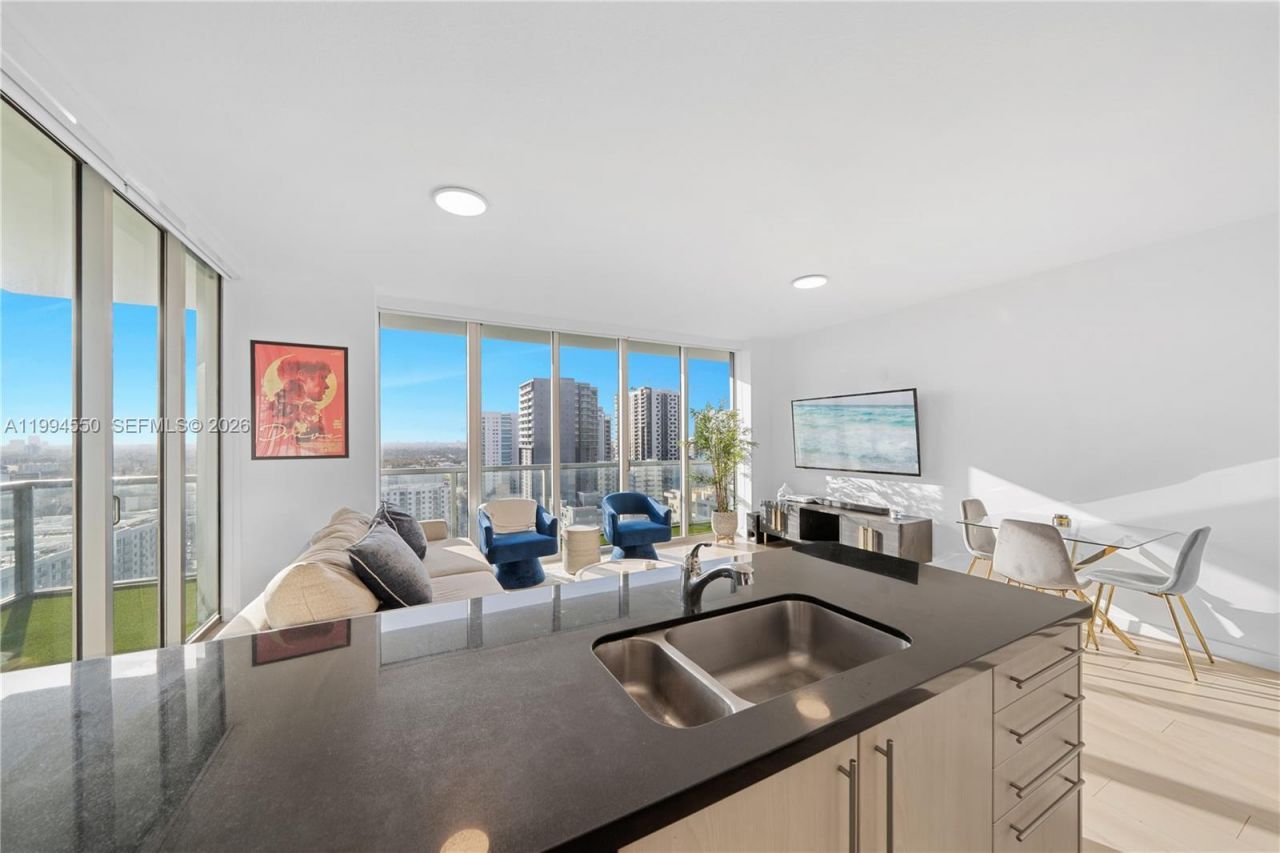 1111 SW 1st Ave, Unit 2114-N, Miami, FL 33130 Photo