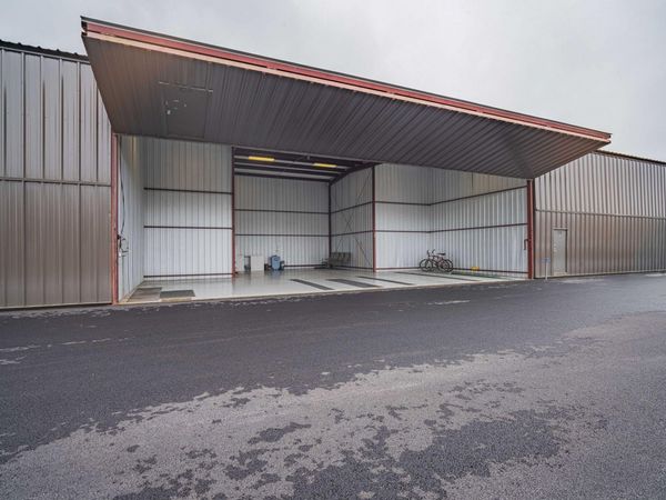 0 Camp Abbot Hangar, Unit C4, Sunriver, OR 97707